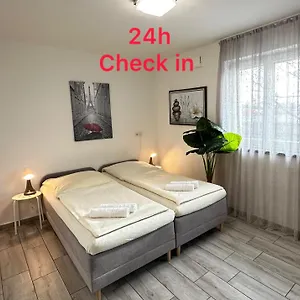 Guest house Modern Living Kueche Netflix Inklusive Lage, Nuremberg