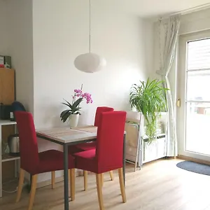 Quiet City-apt, 4min City-center, 18min Fair Nuernberg!!! Norymberga